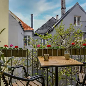 Spacious 3-bedroom For 8 By Bryggen Apartment